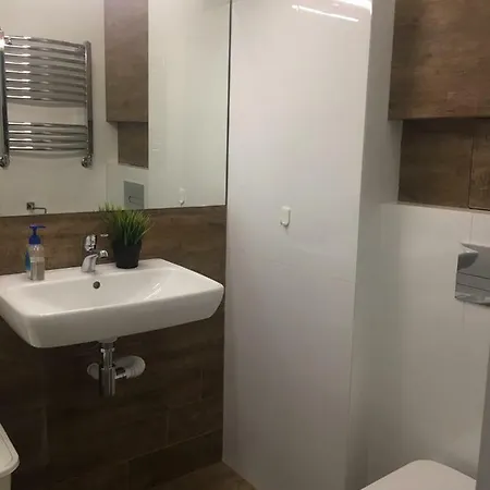 Green Flat 110m Апартаменти